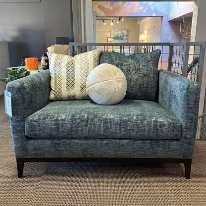 Clearance Sale - Zoey Cuddle Chair